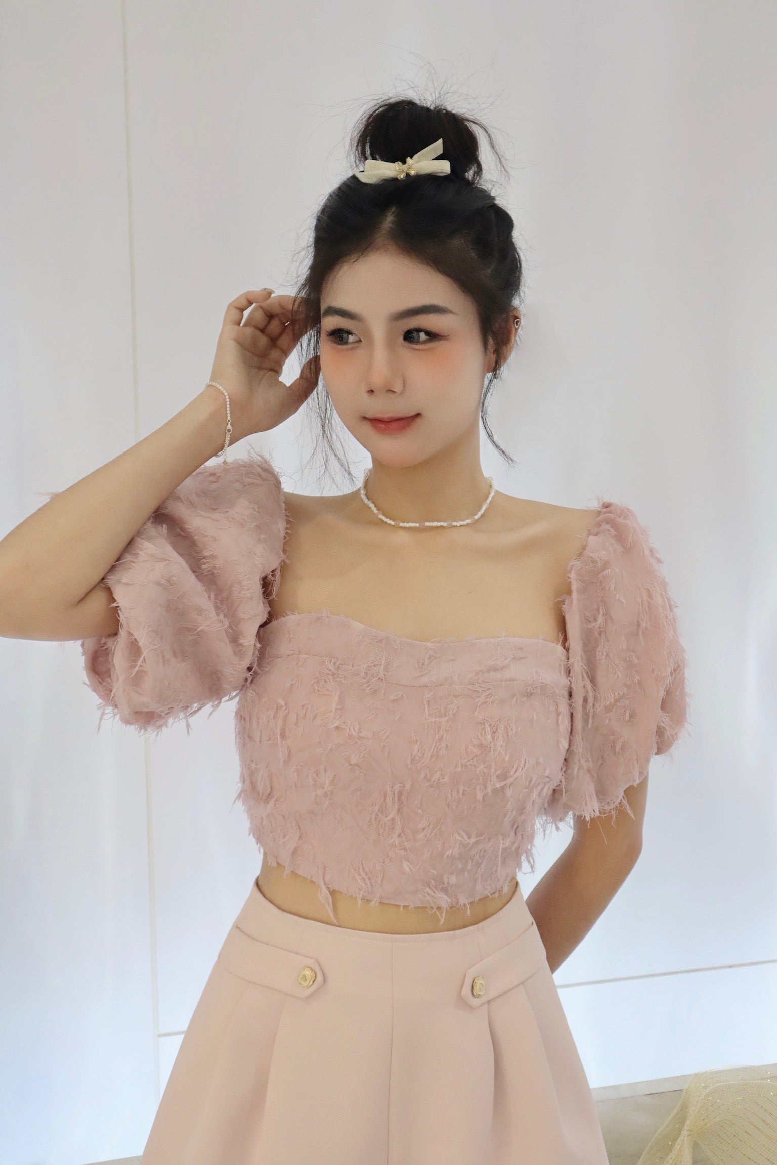 𝘾𝙃𝘼𝙍𝙈𝙀 Jamie Top in Pink